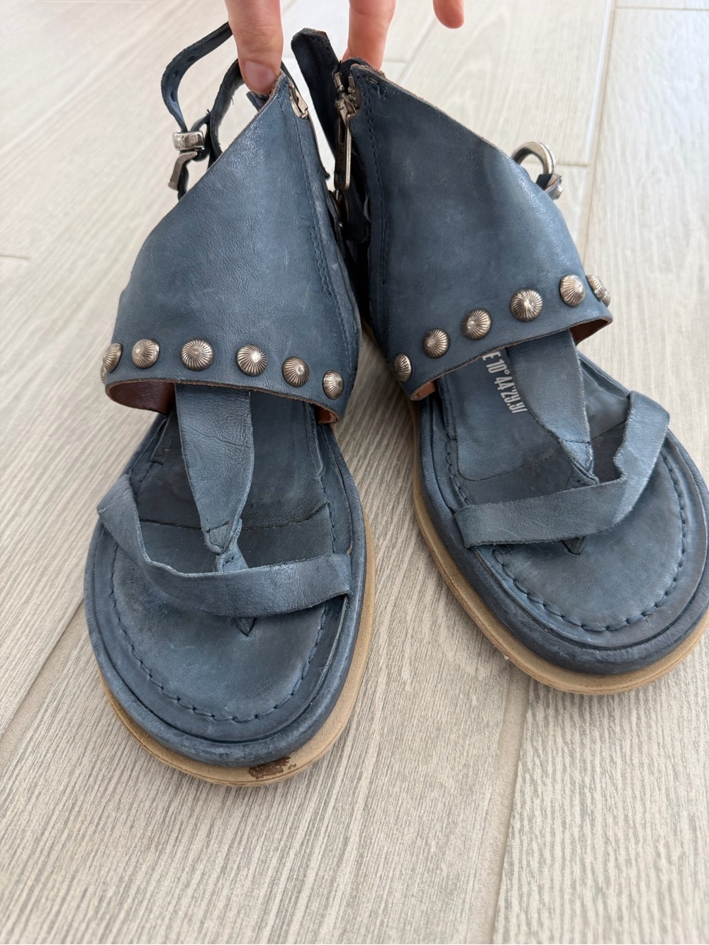 AS98 Navy Blue Pacey Gladiator Sandals Size 38 GUC - Picture 3 of 7